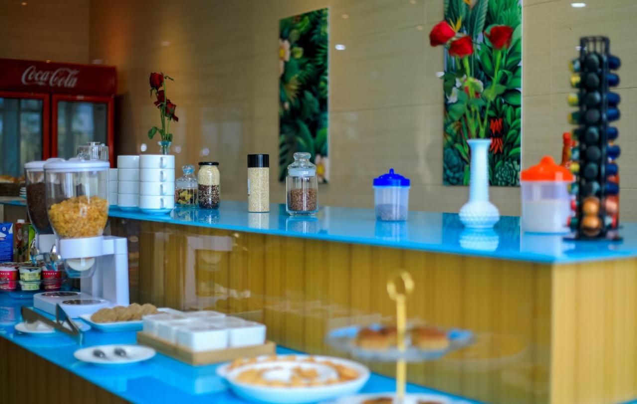 Lark Hotel Νταρ ες Σαλάμ Εξωτερικό φωτογραφία