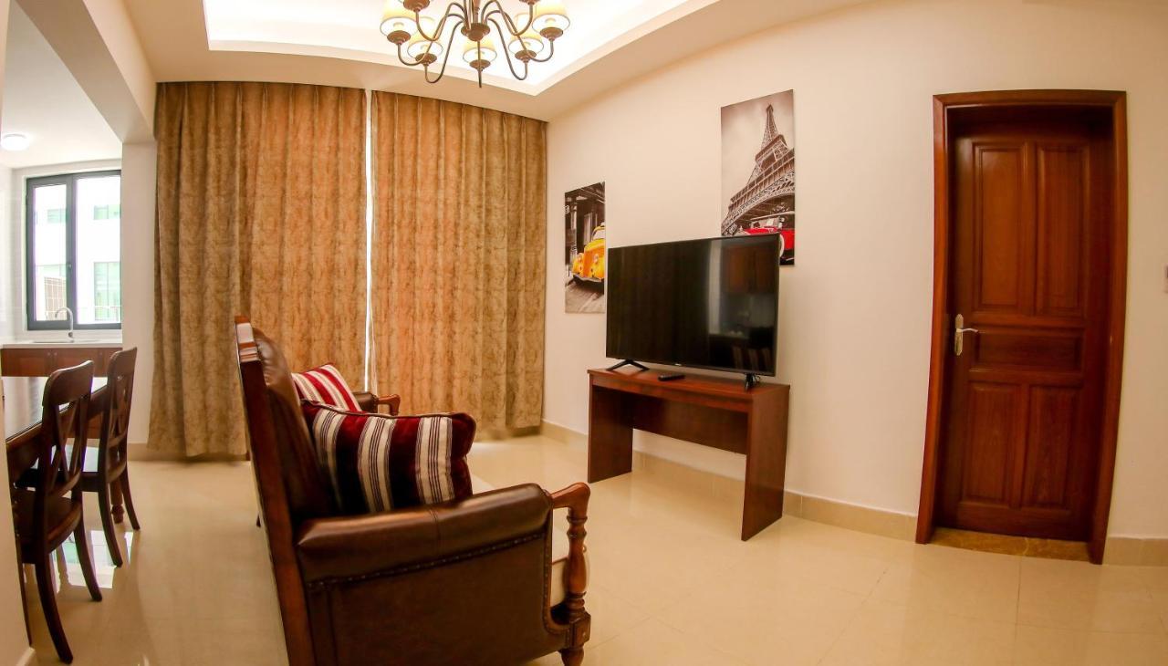 Lark Hotel Νταρ ες Σαλάμ Εξωτερικό φωτογραφία