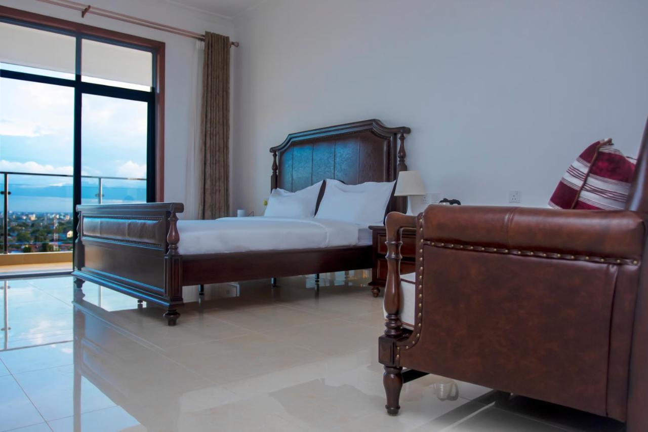 Lark Hotel Νταρ ες Σαλάμ Εξωτερικό φωτογραφία