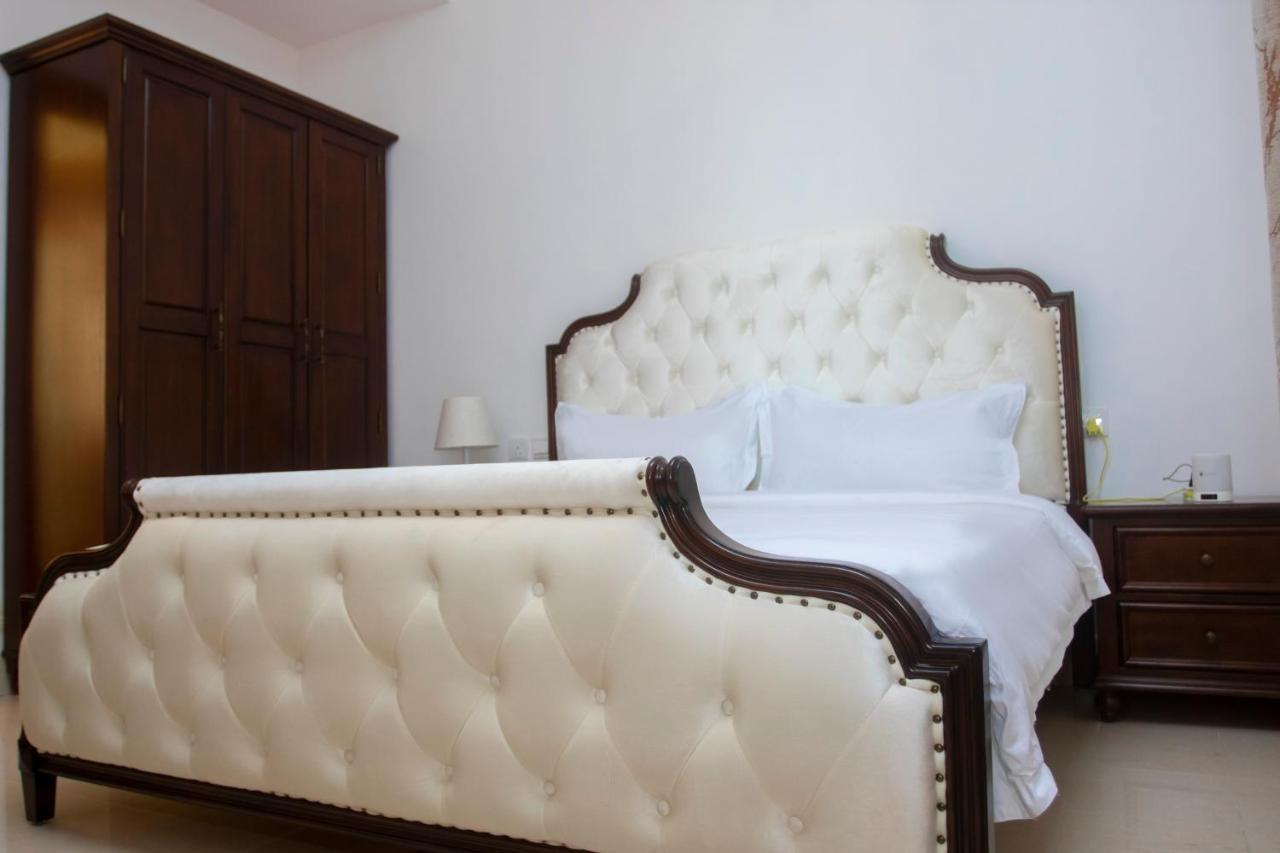 Lark Hotel Νταρ ες Σαλάμ Εξωτερικό φωτογραφία