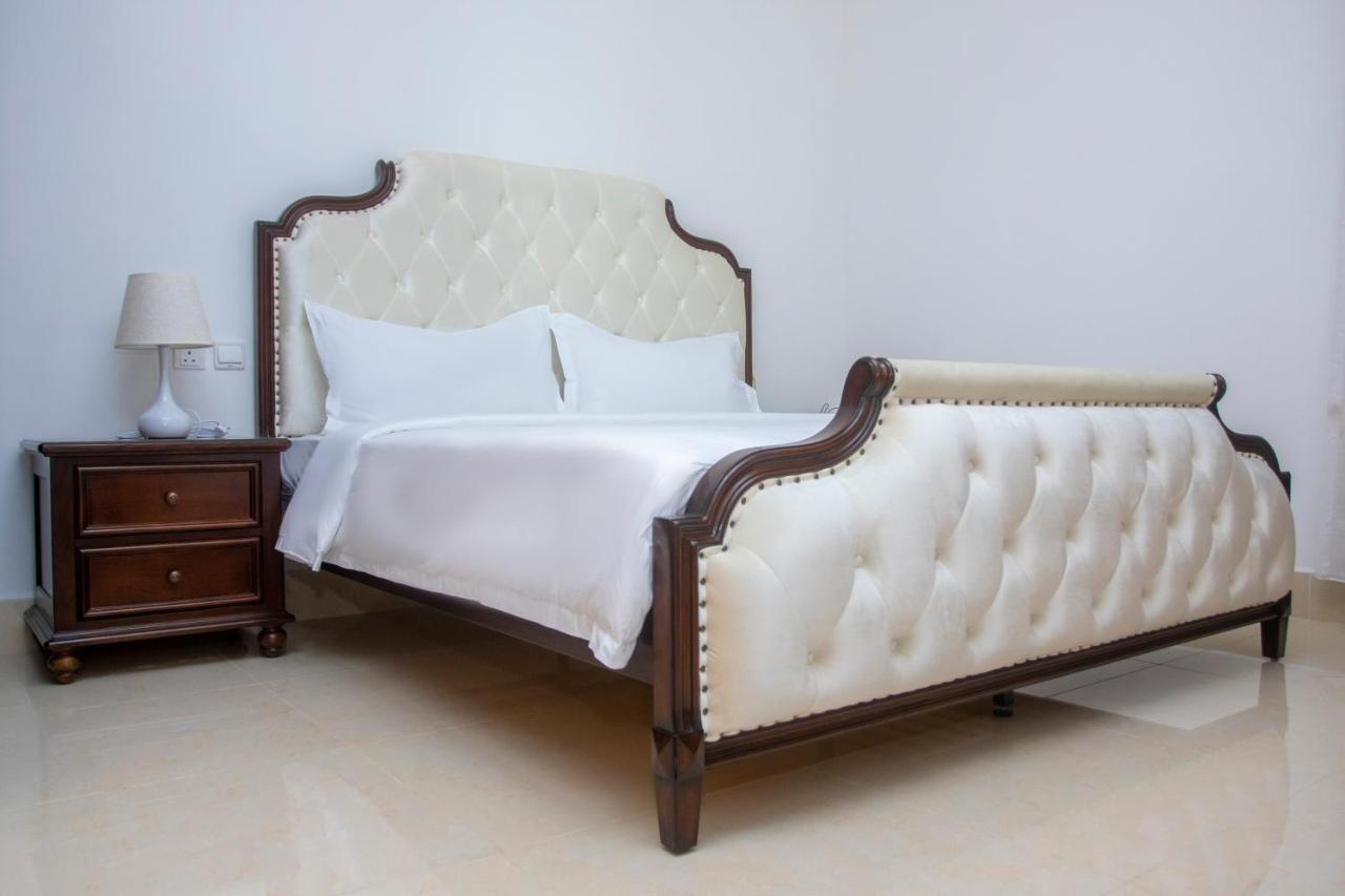 Lark Hotel Νταρ ες Σαλάμ Εξωτερικό φωτογραφία