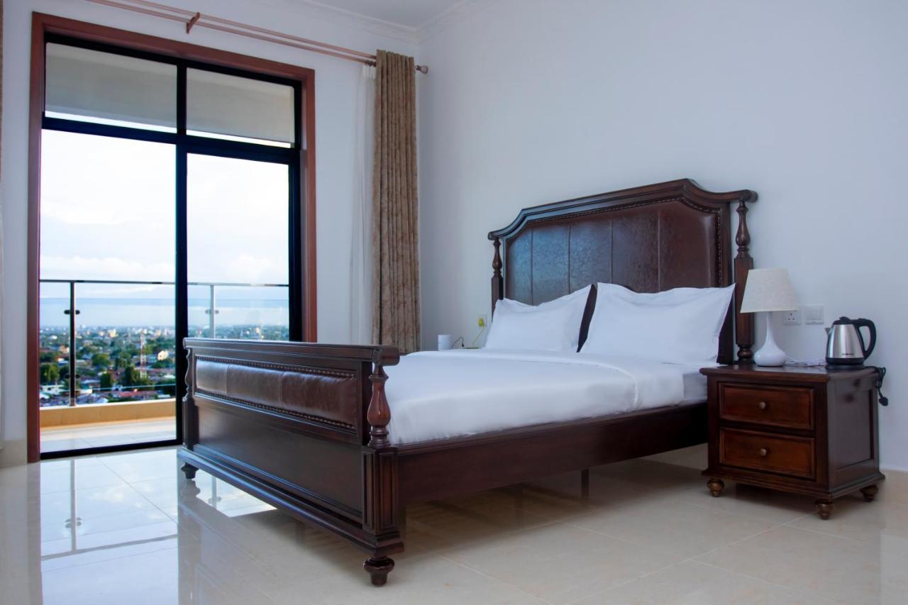 Lark Hotel Νταρ ες Σαλάμ Εξωτερικό φωτογραφία